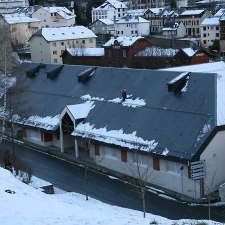 Auberge Familiale Relais Du Lys Cauterets Buitenkant foto